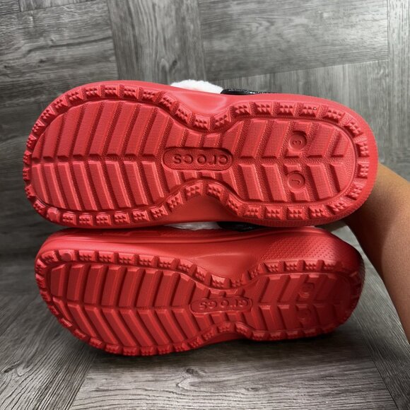 CROCS Classic Kids size 3 Red White Santa Lined Clog - Picture 7 of 8